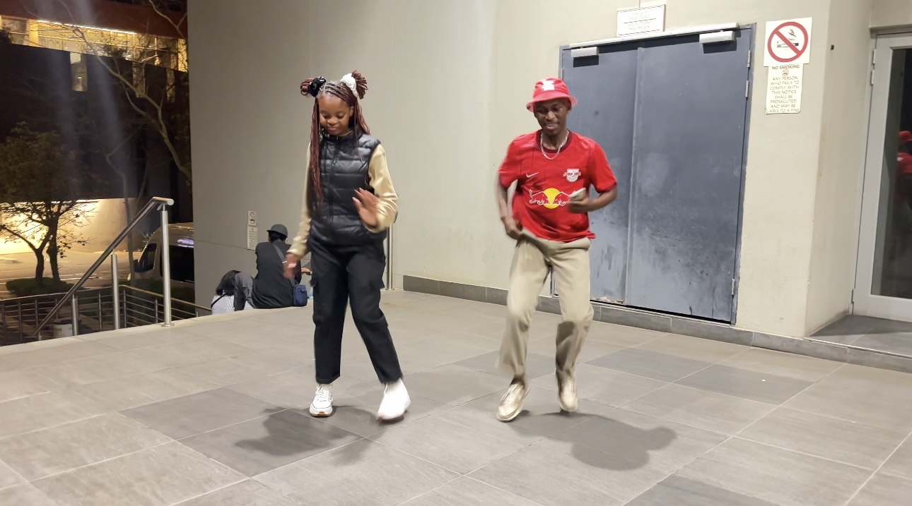 Famous dancer, Tebza and Charmane performs for guests at the “If He/She can Do it, I can Do It” event.