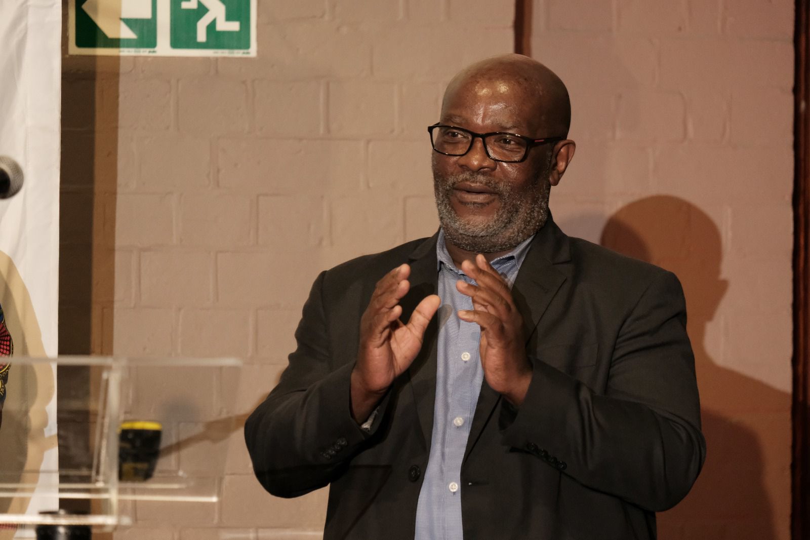 The national executive director of the South African National Deaf Association, Jabulane Blose, calls on government to investigate challenges encountered Deaf children in special schools.